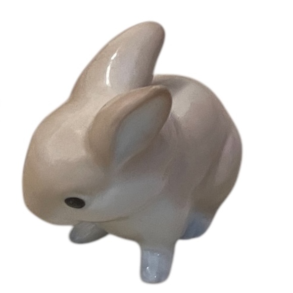 Pair Vintage‎ Rabbit/ Bunny Cream & White Porcelain Figurines, Japan - Picture 3 of 9